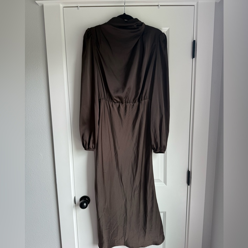 Brown Long Sleeve Women’s Dress